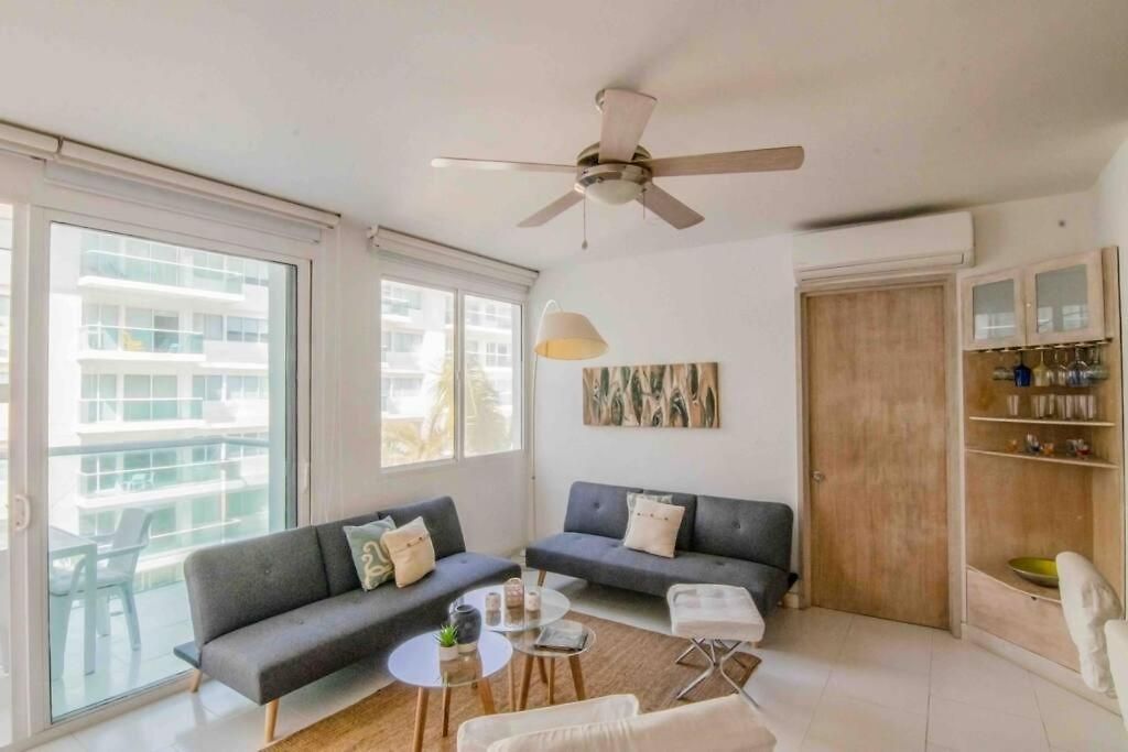 Apartamento Apto Con Vista Al Mar Disfrutar En Familia. *